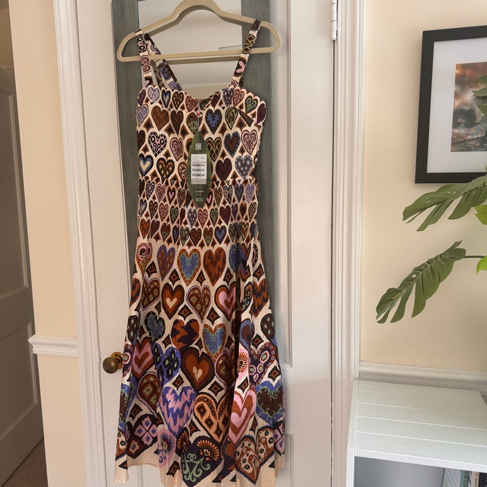 FARM Rio Multicolor Heart Pattern Dress - Picture 13 of 16